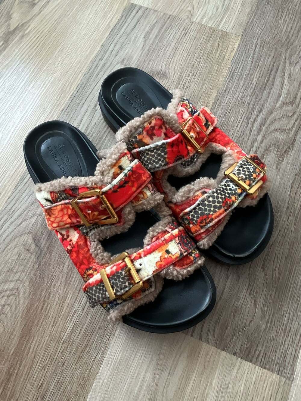Aerosoles Laura Ashley Olivia Sherpa Slide Sandals Red Multi Size 8